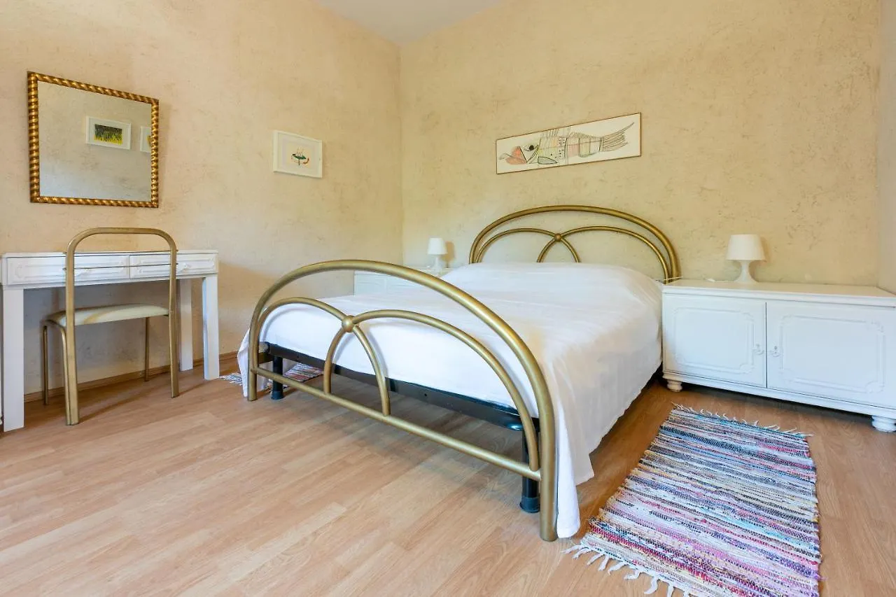 House V Villa Lopar
